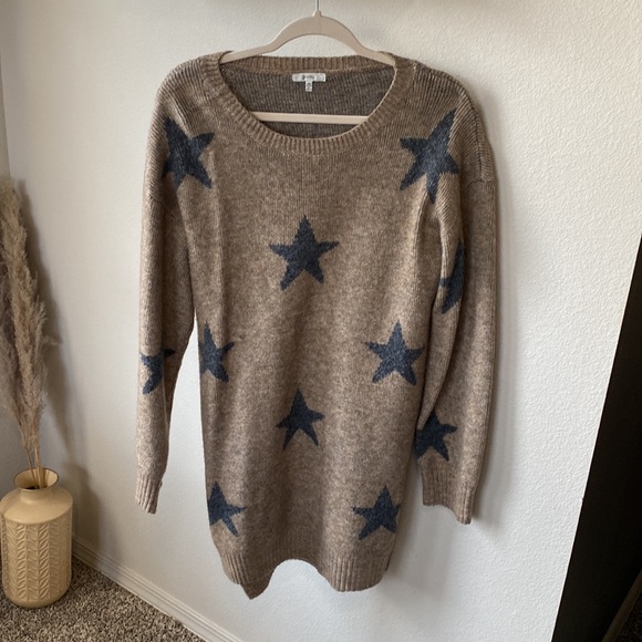 Jodifl Sweater Dress - Picture 2 of 5